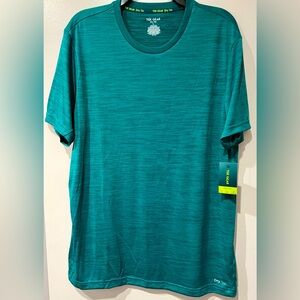 TEK GEAR short sleeve shirt DRY TEK. Men’s Large Green. Brand new with tags.